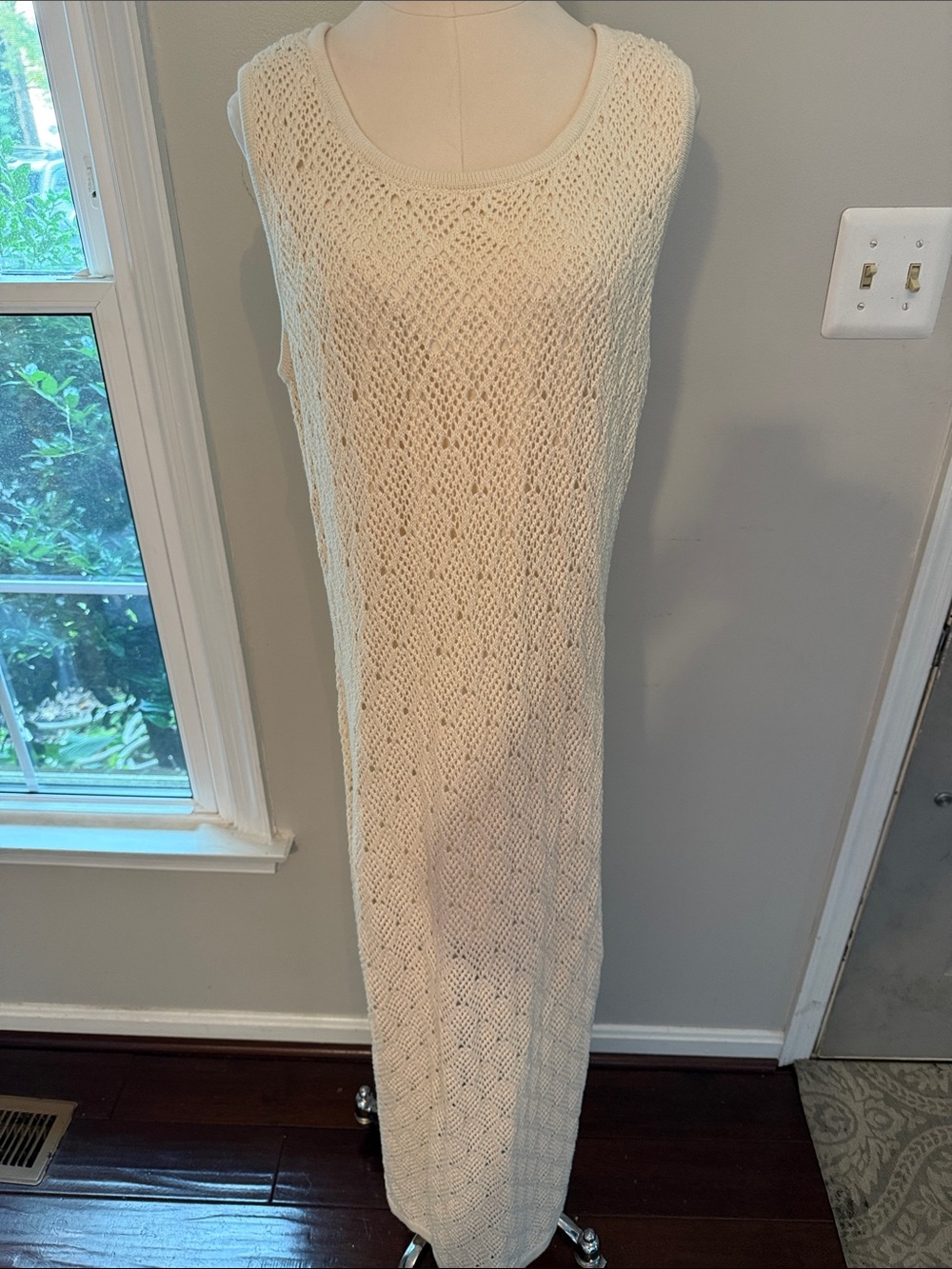 Women’s Crochet Maxi Dress - Cream Sleeveless Knit